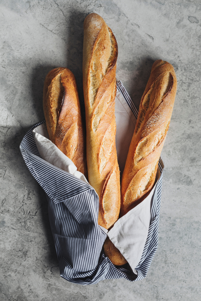 Baguette de pain précuite