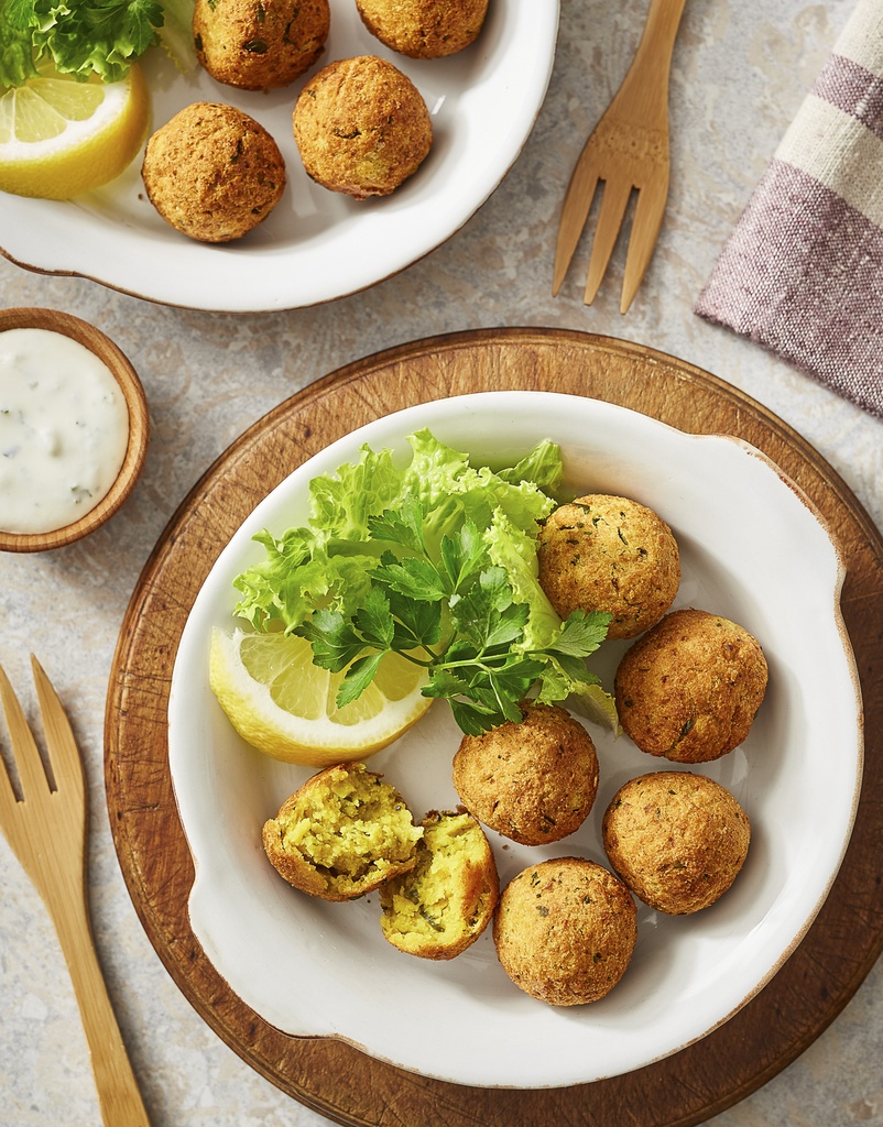 Falafels (sauce included)