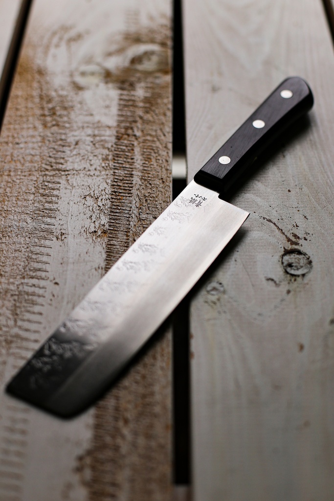 Hana Series knife - Nakiri 165 mm