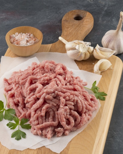 Lean organic ground veal from Quebec